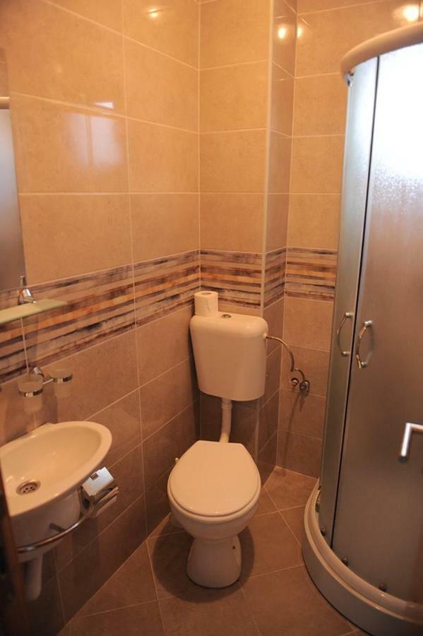 Goma Kop Apartmani Kopaonik Buitenkant foto